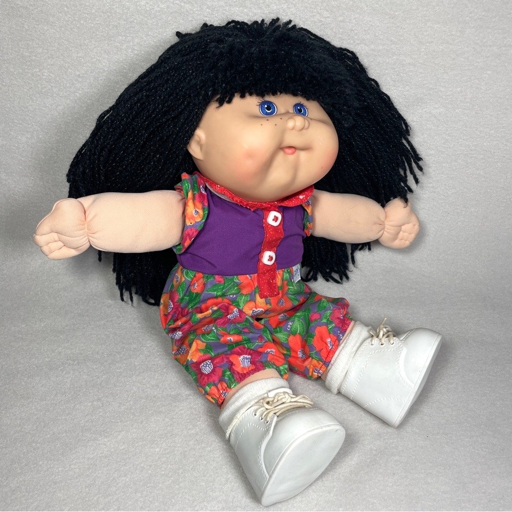 Cabbage Patch Kids Doll Mattel First Edition 15”